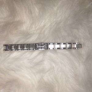 DKNY watch- battery doesn’t work
